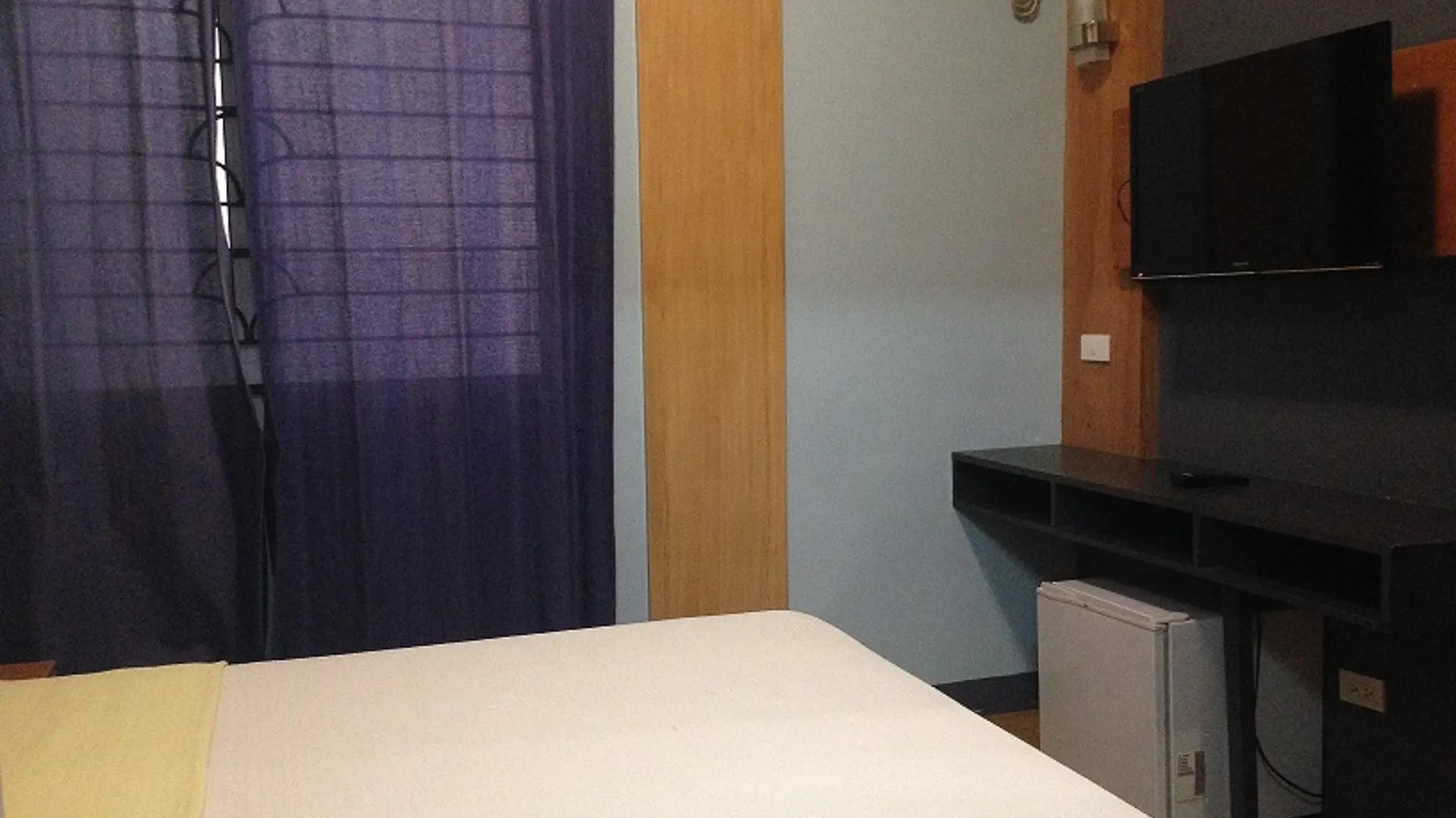 Leesons Residences Manila