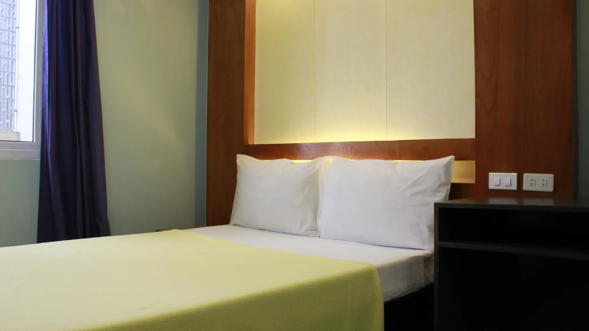 Leesons Residences Manila