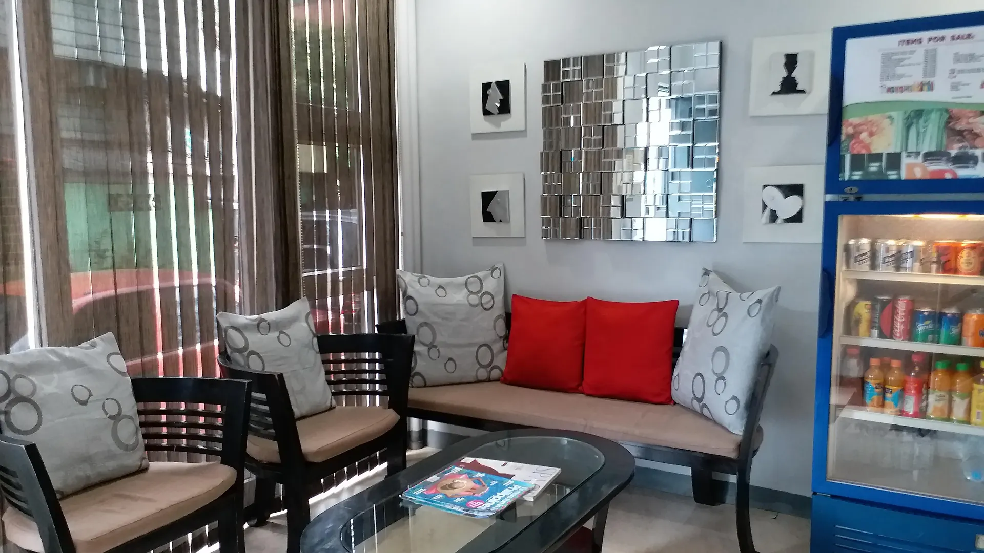 Leesons Residences Manila Hotel