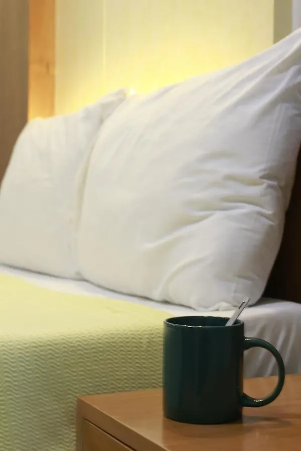 ** Hotel Leesons Residences Manila Filipíny