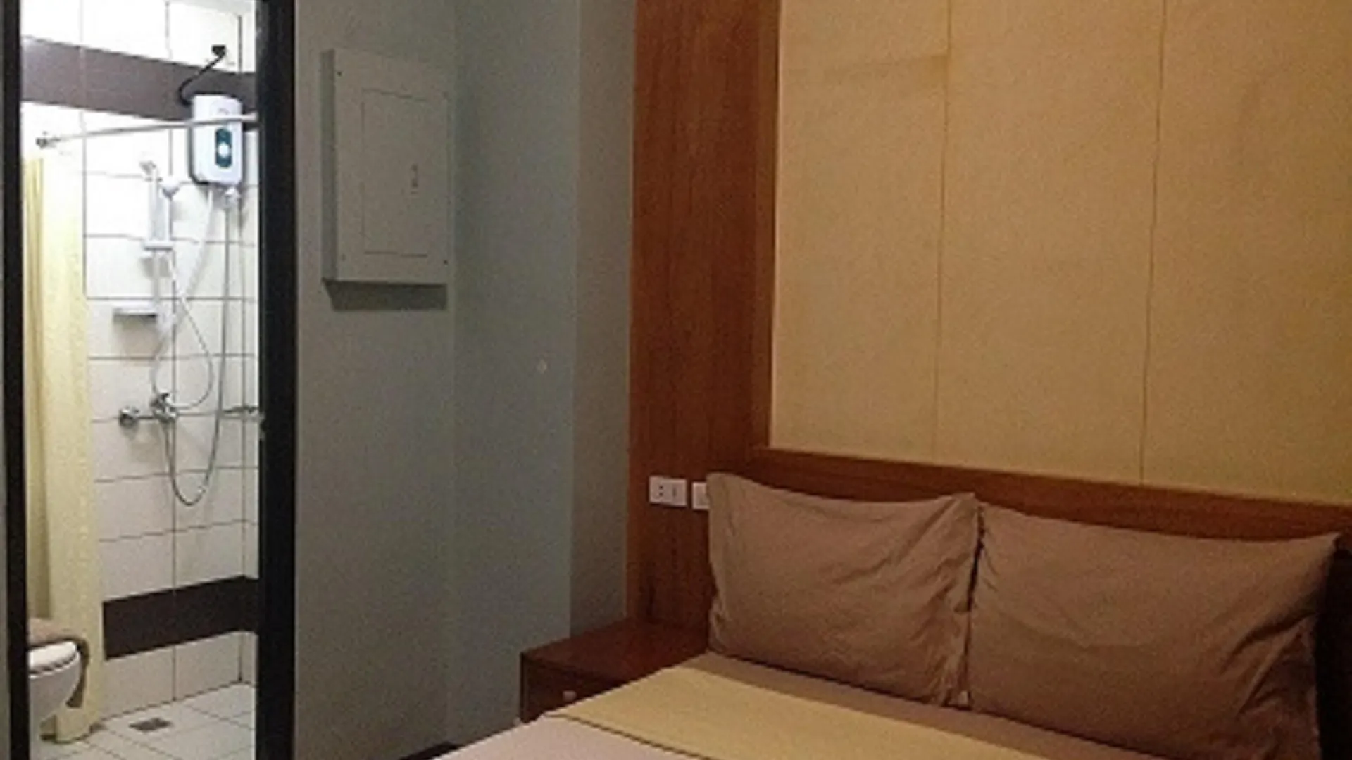 Leesons Residences Manila