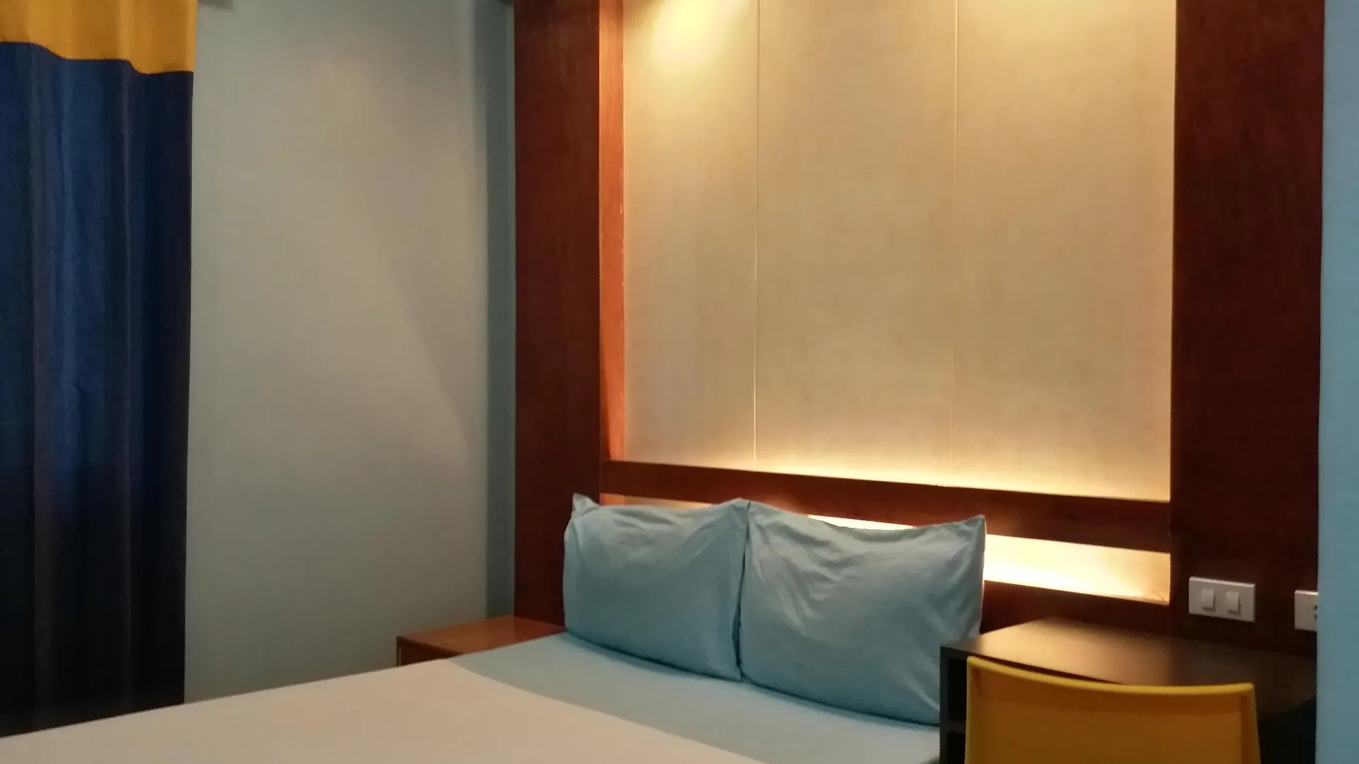 Hotel Leesons Residences Manila